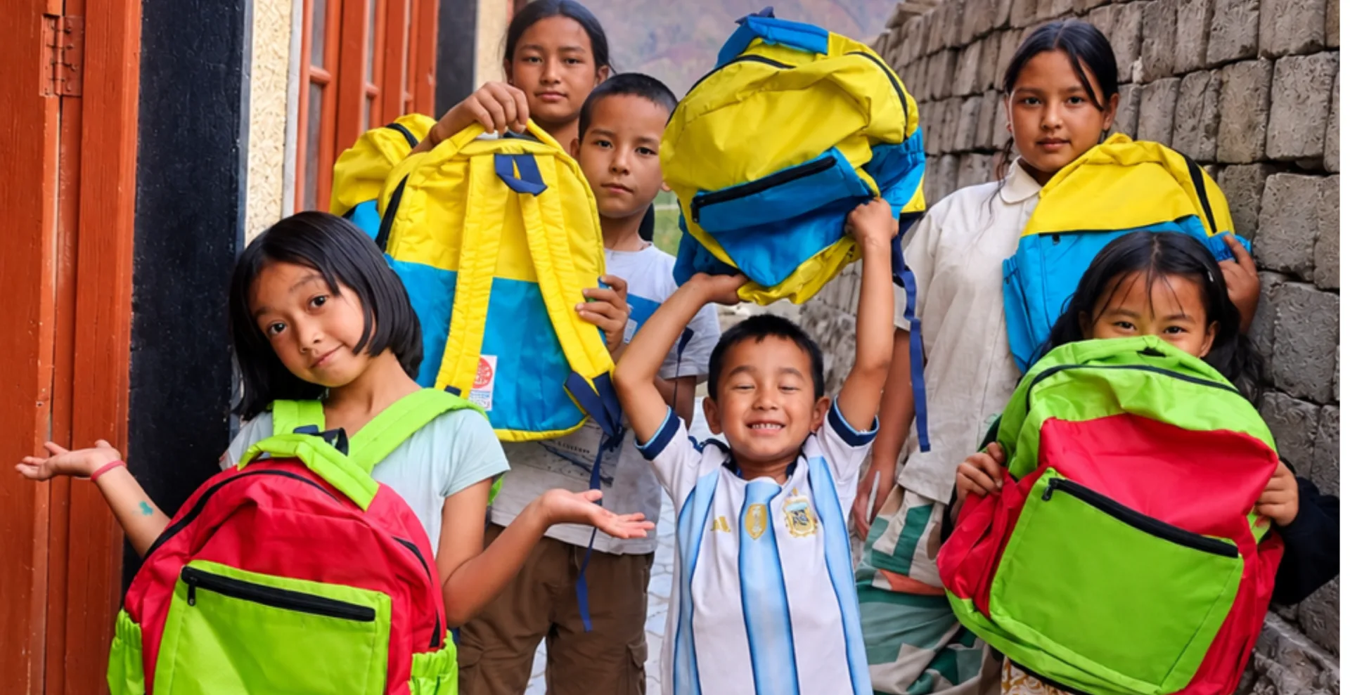 🎒Crowdfunding Campaign for BagK to School | Carry Hope | Gift Learning | Donate Rs..700/- each Kit